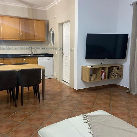 Parra Home Holidays - Close To Gale Beach Ґія Екстер'єр фото
